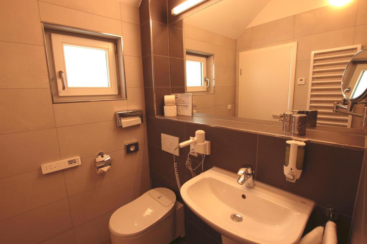 Hotel Sunnegaessle Rust Kültér fotó